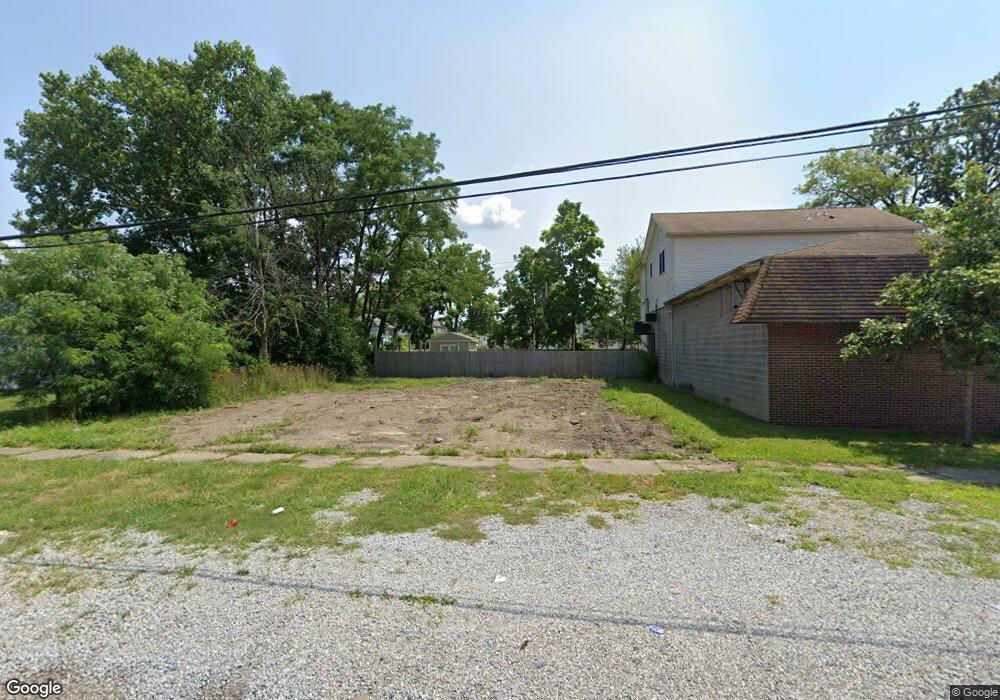 2222 E 28th St, Lorain, OH 44055 - photo 1