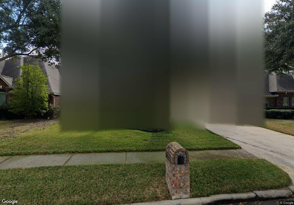 11731 Gatesden Dr, Tomball, TX 77377 - photo 1