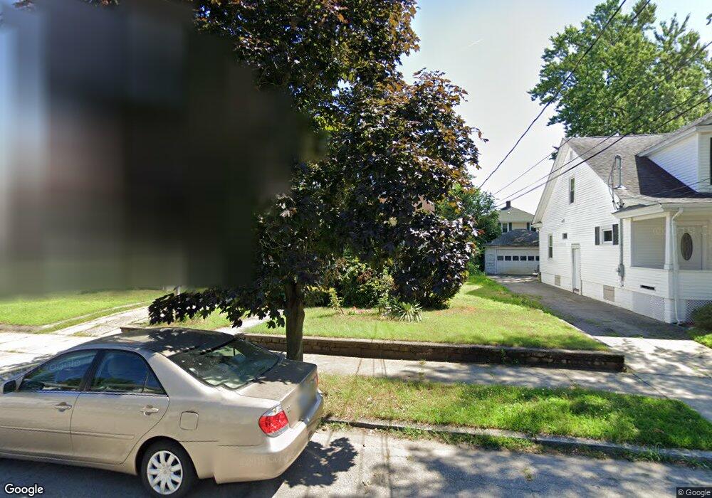 126 Sinclair Ave, Cranston, RI 02907 - photo 1
