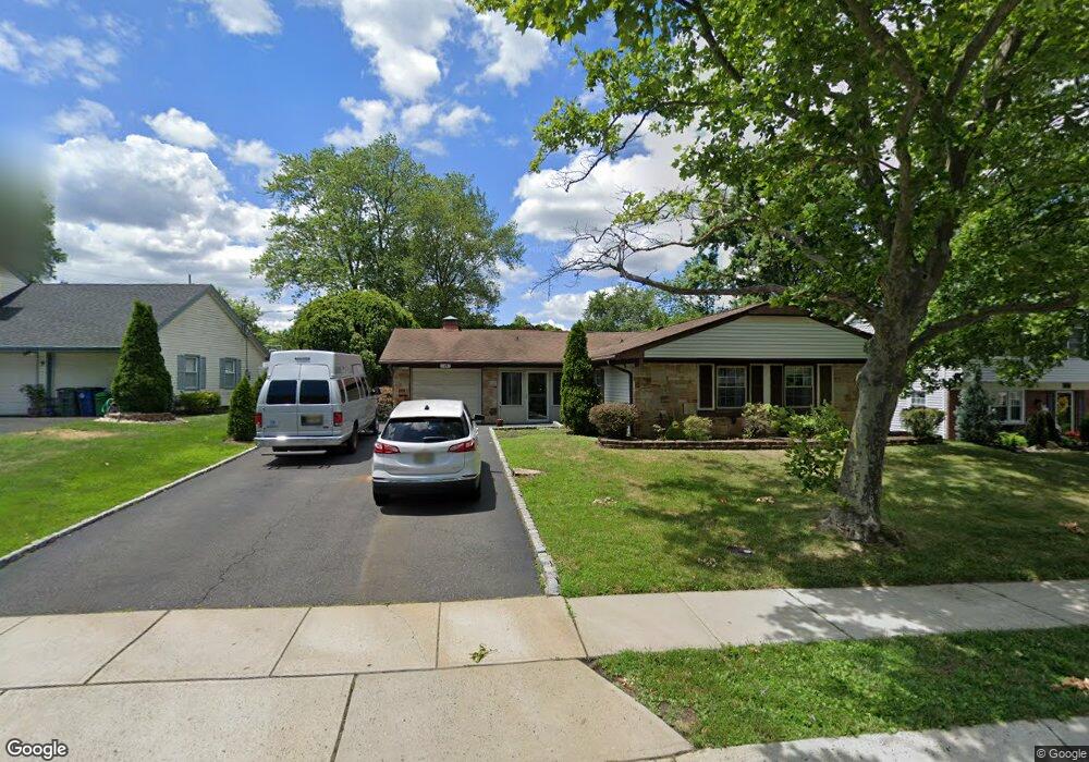 15 Avondale Ln, Matawan, NJ 07747 - photo 1