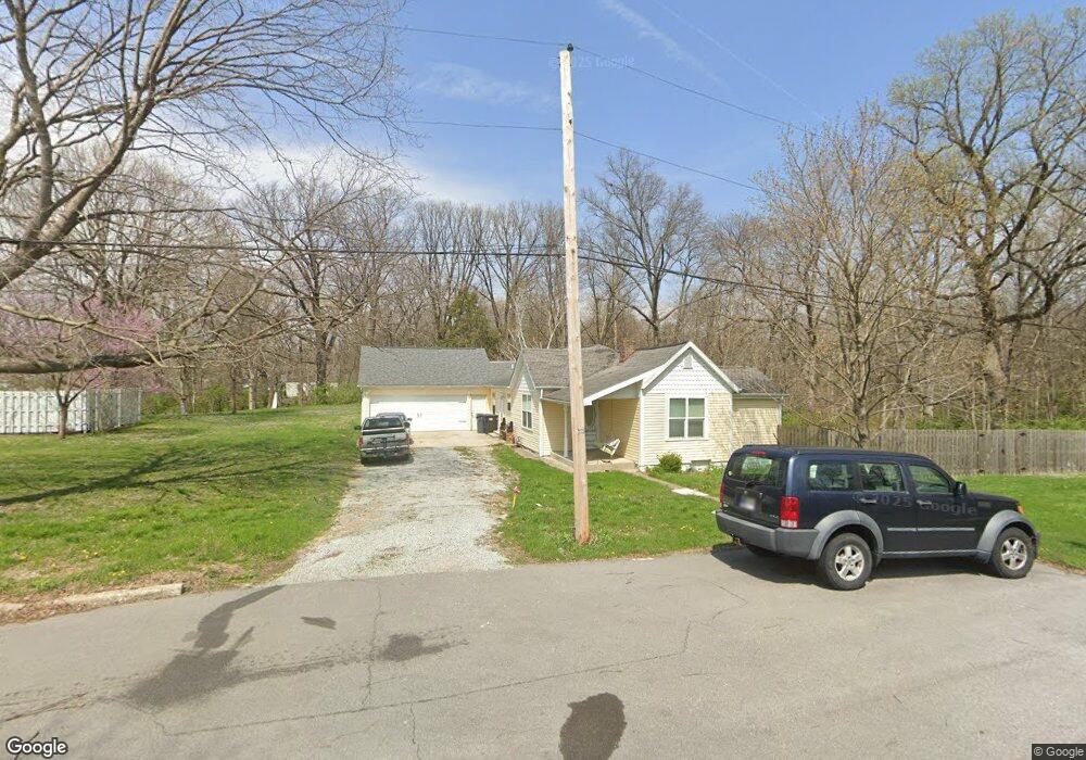 306 E Birch St, Anderson, IN 46012 - photo 1