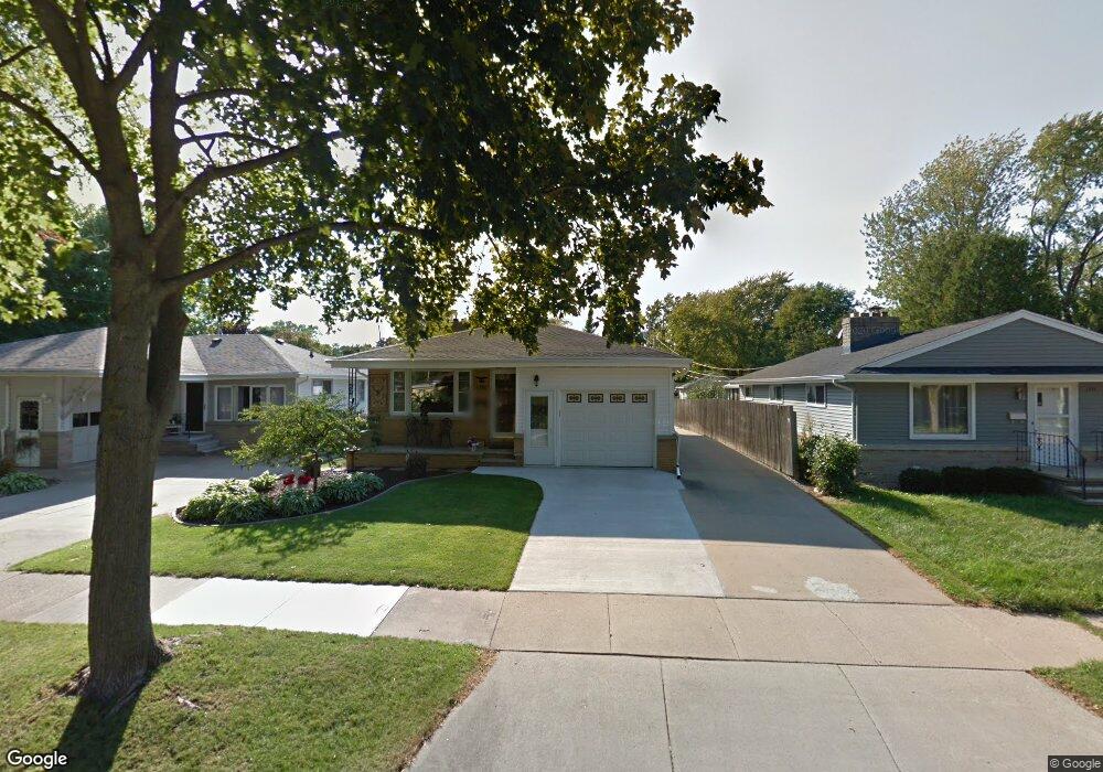 1201 S Walden Ave, Appleton, WI 54915 - photo 1