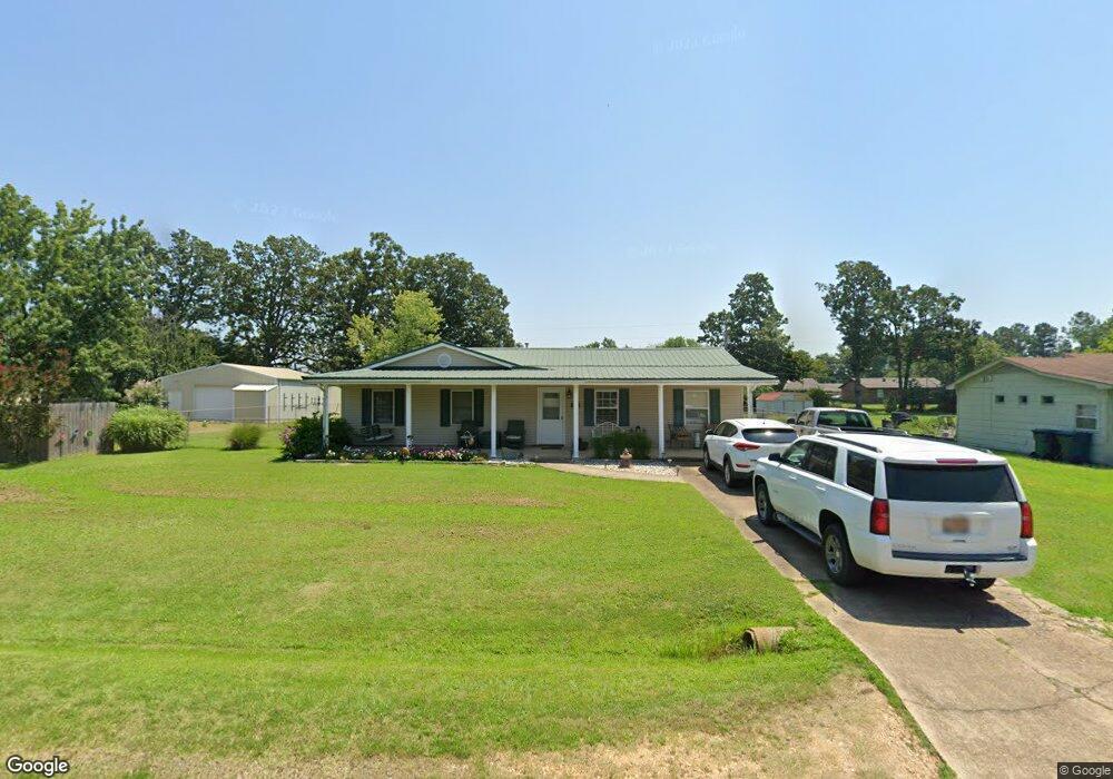 211 Maurita St, Jonesboro, AR 72401 - photo 1