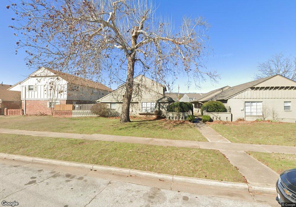 6136 S Madison Place, Tulsa, OK 74136 - photo 1