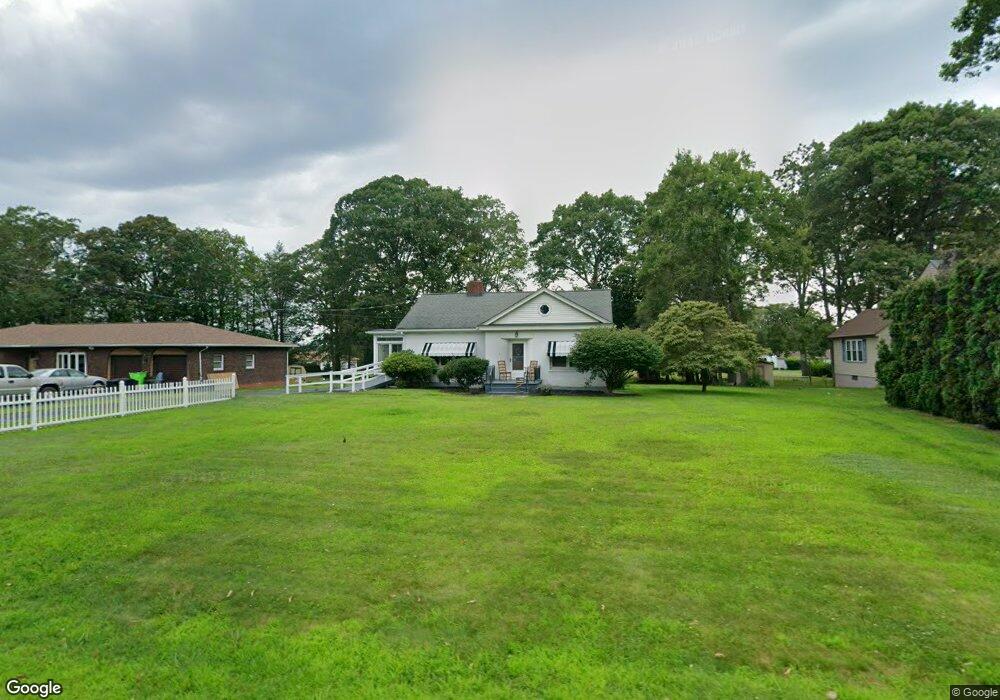 211 S Main Rd, Mountain Top, PA 18707 - photo 1
