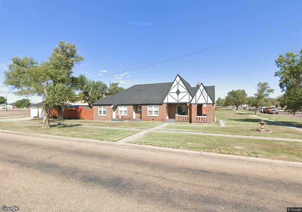 422 Beard Ave, Dumas, TX 79029 - photo 1