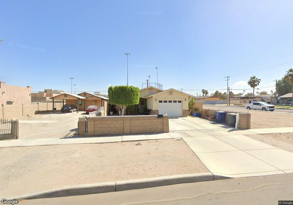 481 S 10th Ave, Yuma, AZ 85364 - photo 1
