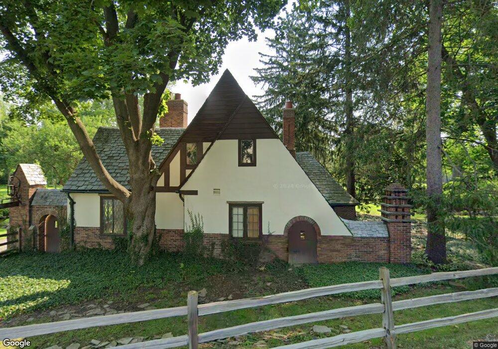 1010 Orchard Ridge Rd, Bloomfield Hills, MI 48304 - photo 1