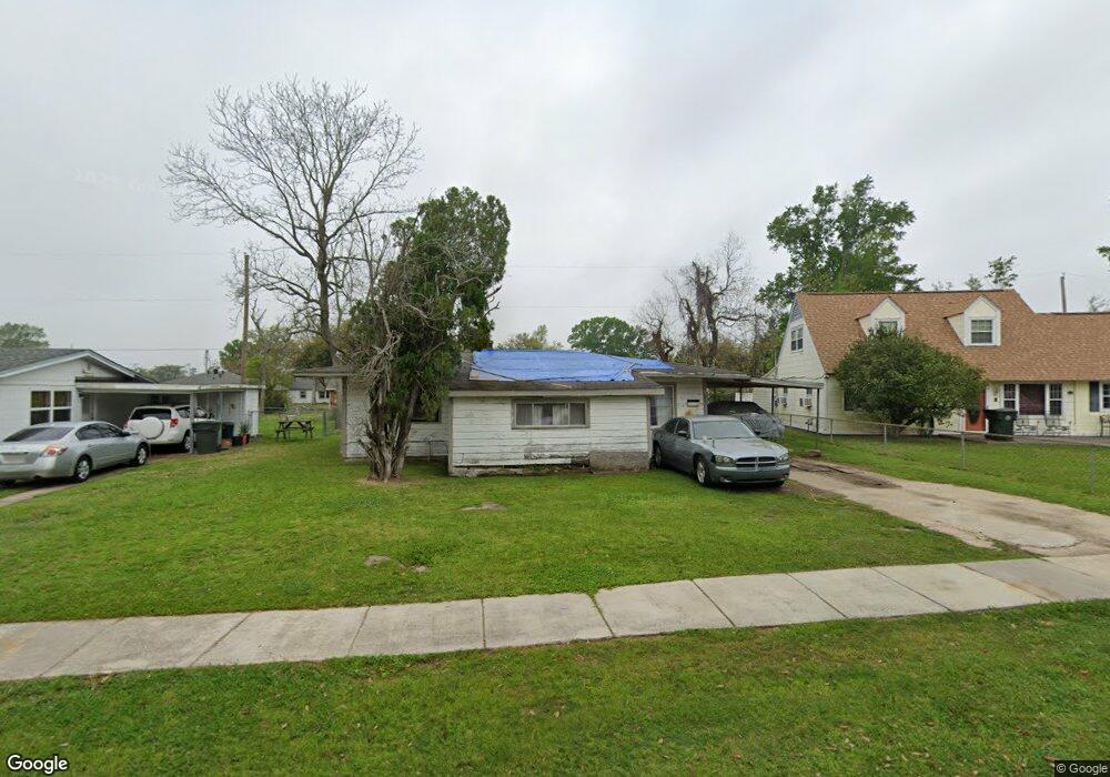 3552 Columbus Cir, Lake Charles, LA 70607 - photo 1