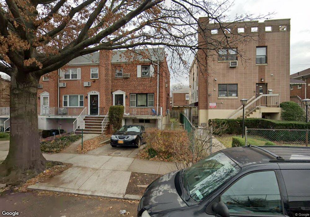71-09 Vleigh Place, Queens, NY 11367 - photo 1
