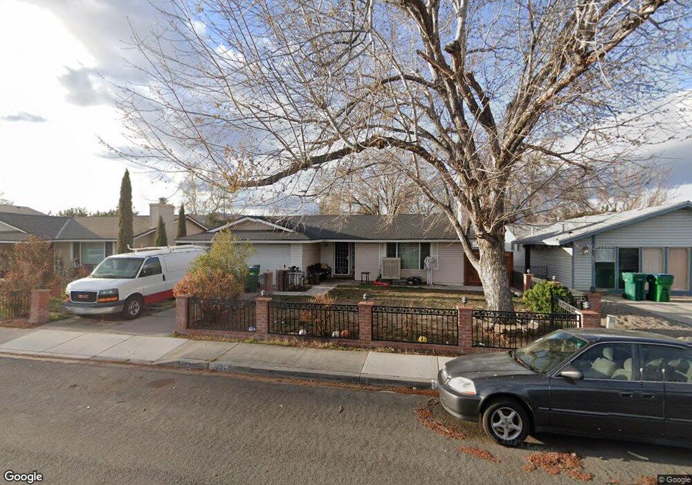 1121 Los Amigos Dr, Sparks, NV 89434 - photo 1