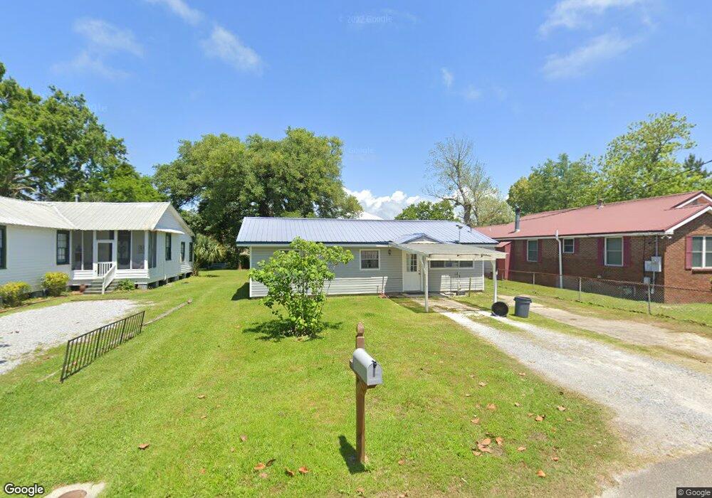 241 Sycamore St, Bay Saint Louis, MS 39520 - photo 1