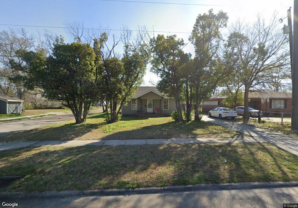 616 N Goos Blvd, Lake Charles, LA 70601 - photo 1