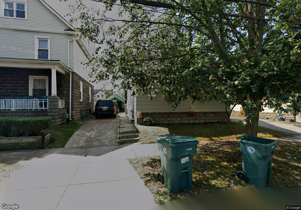 241 Robinson St, North Tonawanda, NY 14120 - photo 1