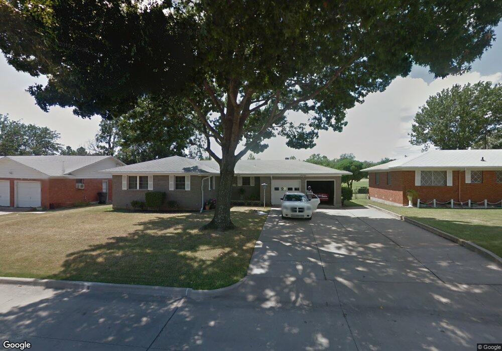 212 Campbell St, Ardmore, OK 73401 - photo 1