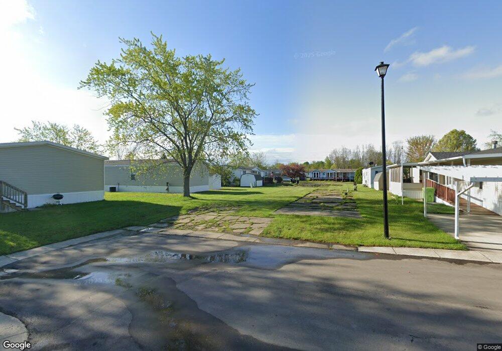 98 Rebellion Dr, Flint, MI 48507 - photo 1