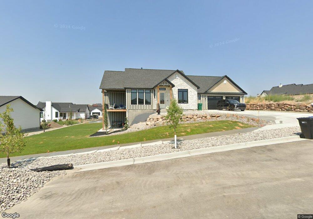 702 W 85 S unit 24, Hyrum, UT 84319 - photo 1