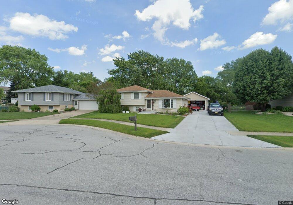 1009 Cambridge Ct, Dyer, IN 46311 - photo 1