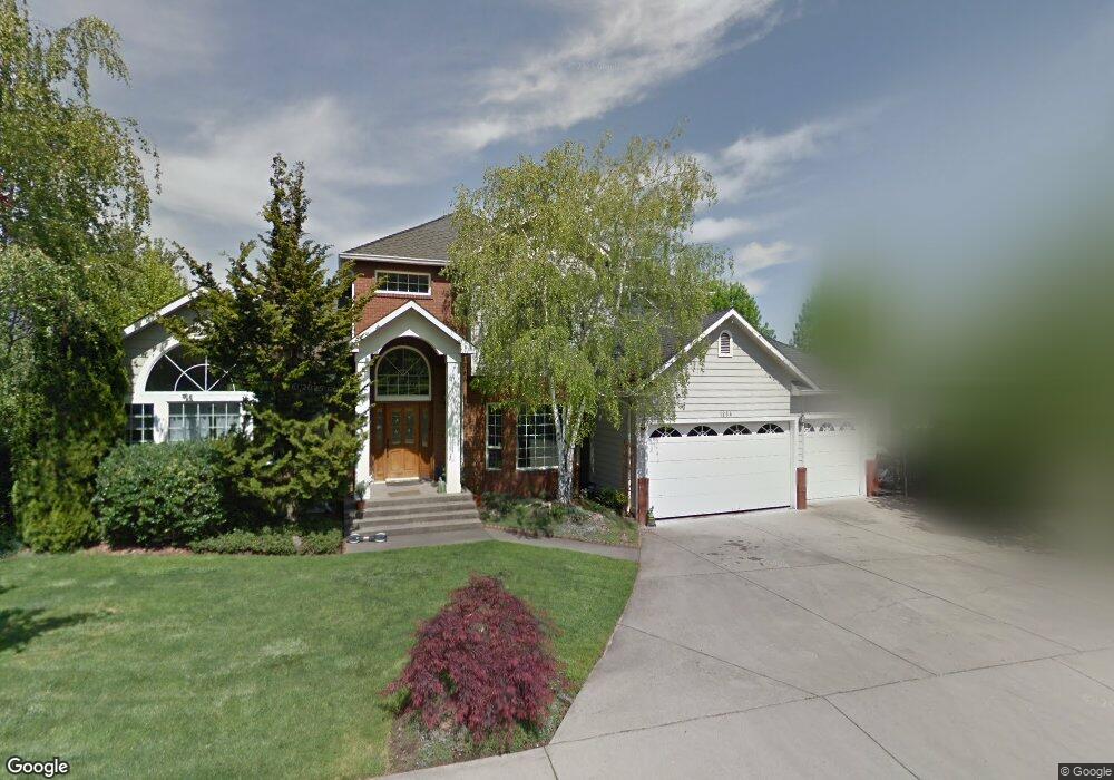 1254 NW Cooke Ave, Grants Pass, OR 97526 - photo 1