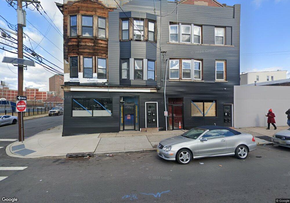 221 Sussex Ave unit 2, Newark, NJ 07103 - photo 1