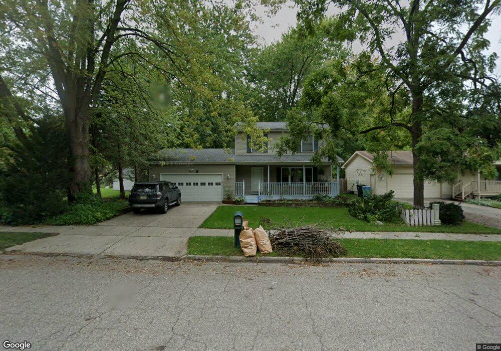 6056 Ellendale Dr, Lansing, MI 48911 - photo 1