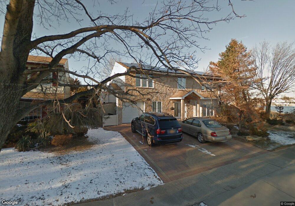 3275 Gary Ln, Merrick, NY 11566 - photo 1