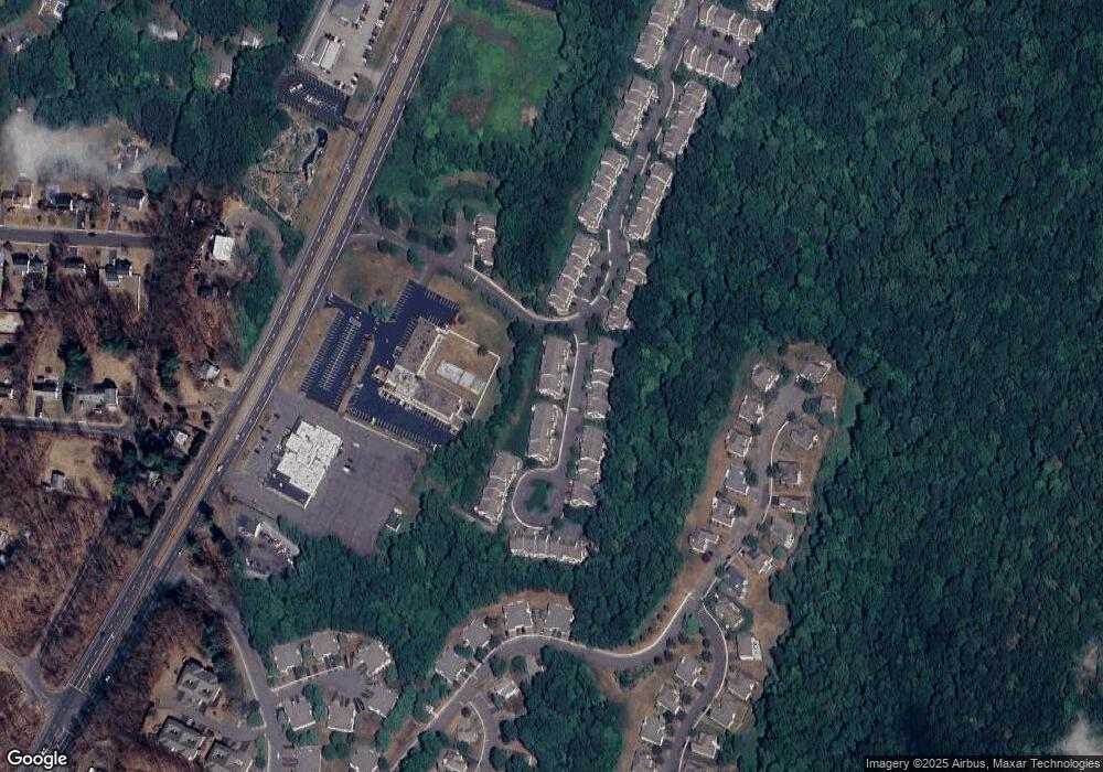 8 Iris Way unit 61, Berlin, CT 06037 - photo 1