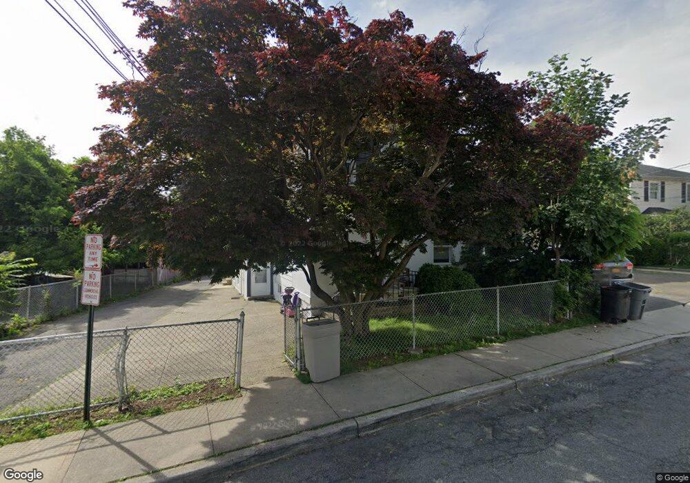 138 Grand St unit 2, Mamaroneck, NY 10543 - photo 1