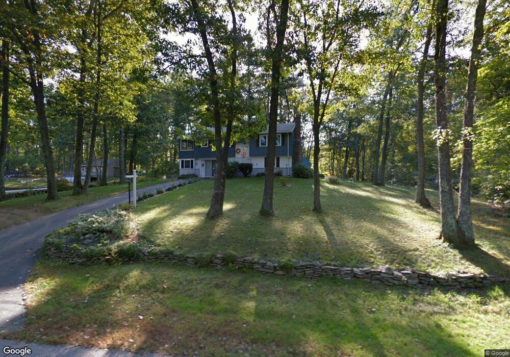 10 James St, Derry, NH 03038 - photo 1