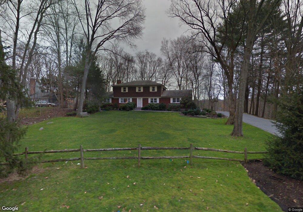 76 Rockridge Ln, Stamford, CT 06903 - photo 1