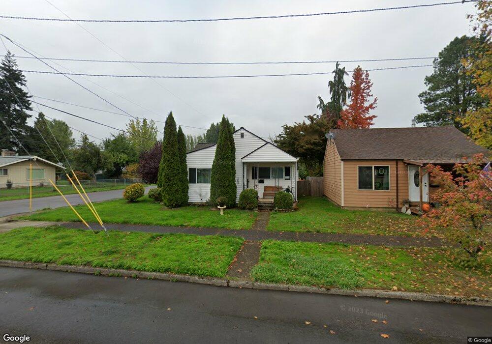 305 NE Sherman St, Sheridan, OR 97378 - photo 1