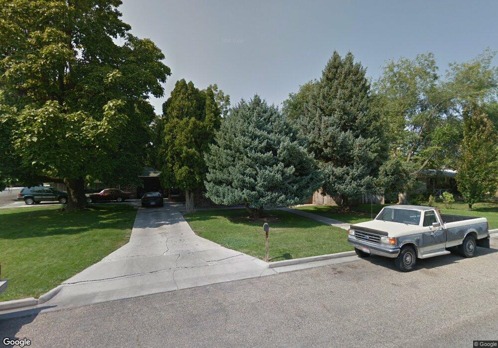 323 Almond St, Nampa, ID 83686 - photo 1