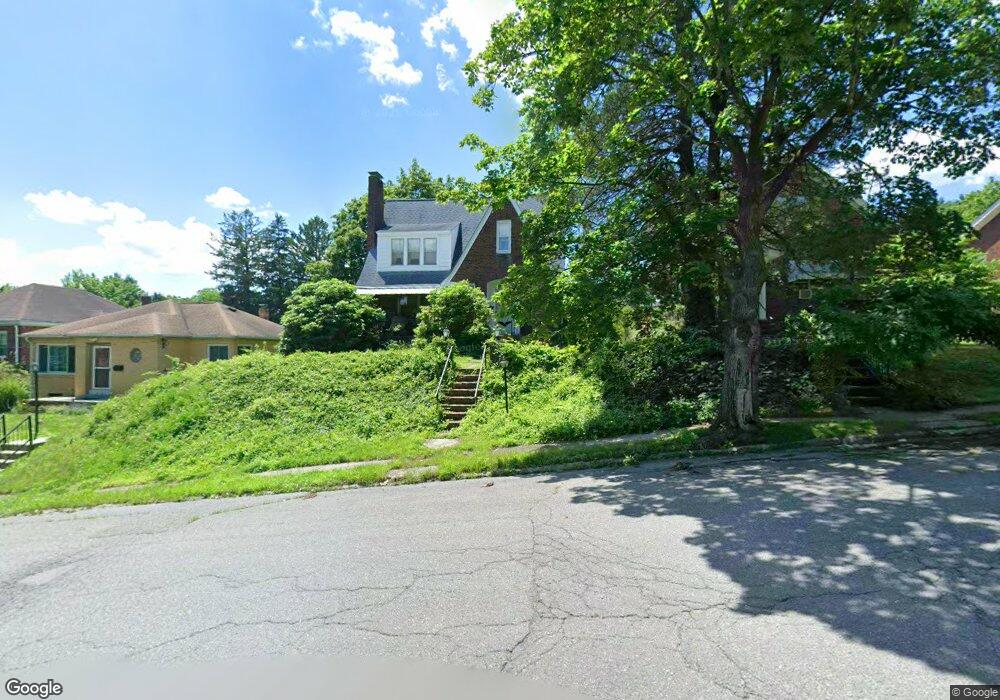 404 N Lehigh St, Tamaqua, PA 18252 - photo 1