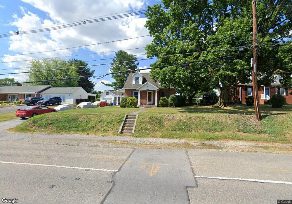 17904 Oak Ridge Dr, Hagerstown, MD 21740 - photo 1