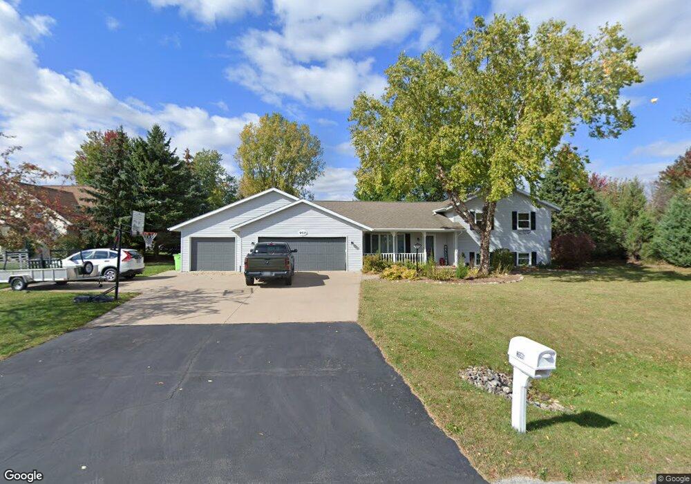 N9531 Silver Ct, Appleton, WI 54915 - photo 1