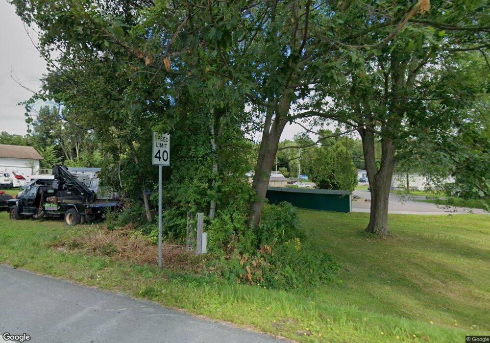 57 Summers St, Richmond, VT 05477 - photo 1