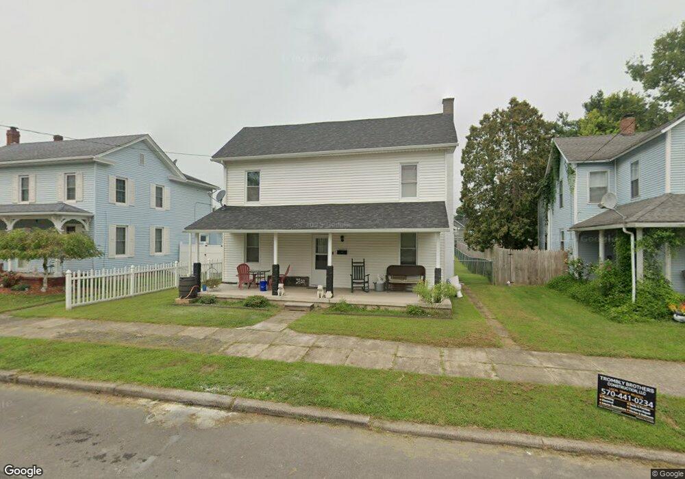 433 E 4th St, Berwick, PA 18603 - photo 1