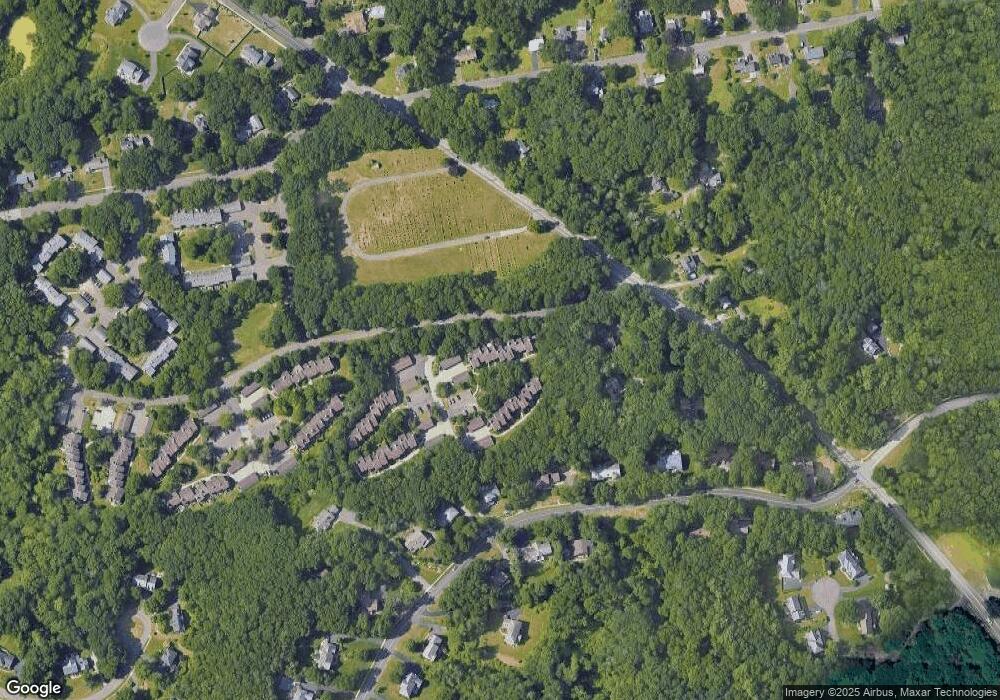 250 Conestoga Way, Glastonbury, CT 06033 - photo 1