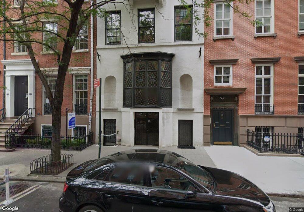 71 Washington Place unit 5B, New York, NY 10011 - photo 1