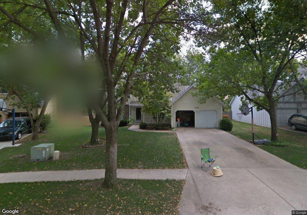 16009 W 80th Place, Lenexa, KS 66219 - photo 1