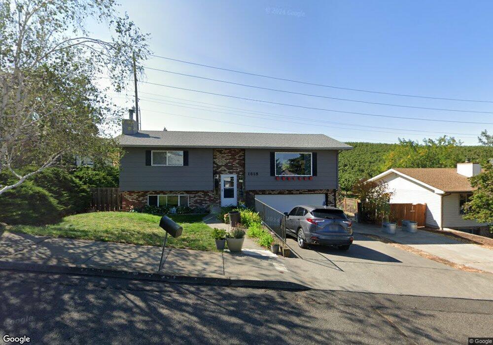 1618 E 21st St, the Dalles, OR 97058 - photo 1