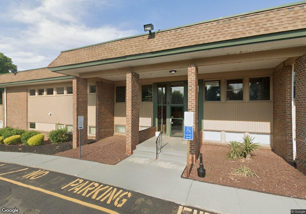 28 Throckmorton Ln, Old Bridge, NJ 08857 - photo 1