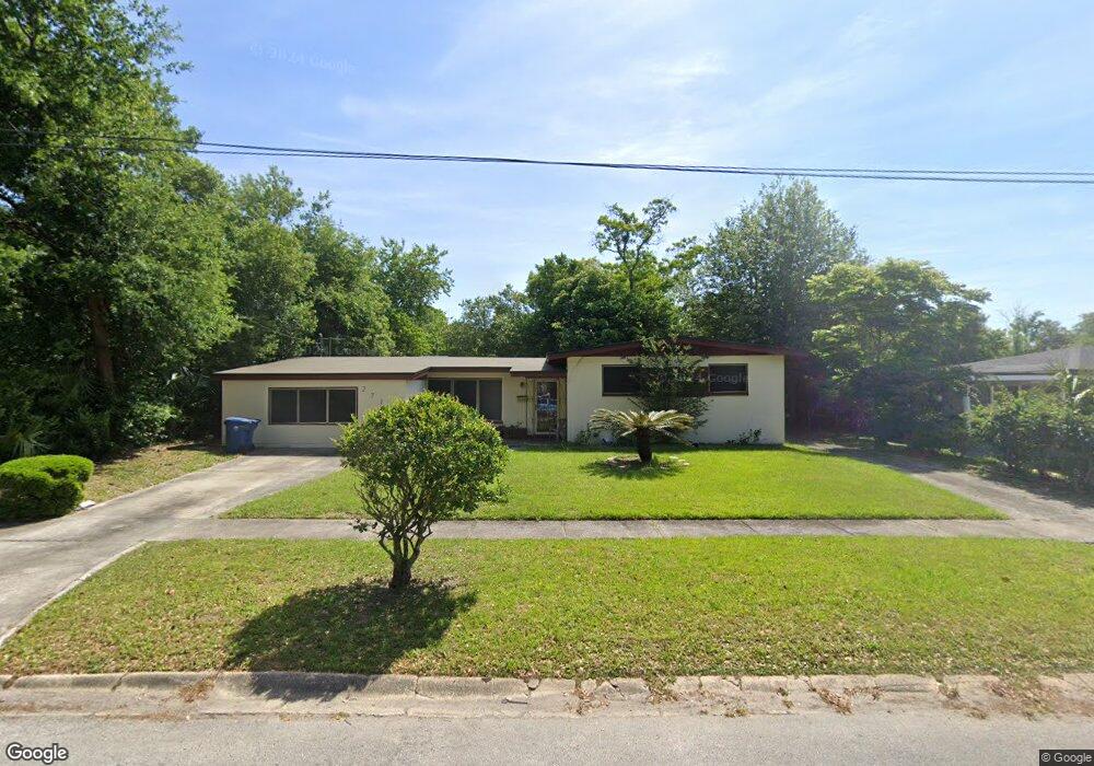 2711 Congaree Dr W, Jacksonville, FL 32211 - photo 1