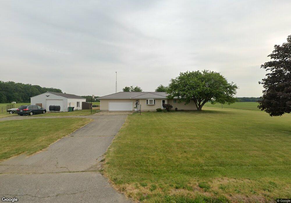 13227 Osborne Rd, Wakarusa, IN 46573 - photo 1