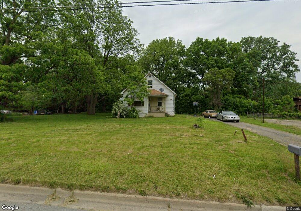 2412 Carpenter Rd, Flint, MI 48505 - photo 1