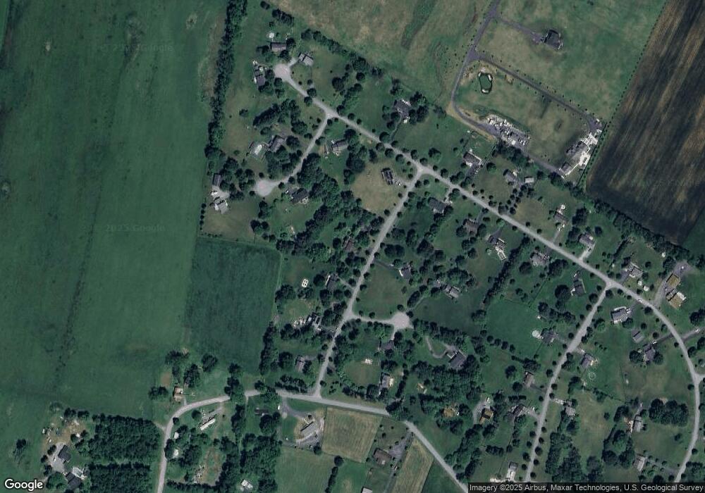 121 Steeple Chase Dr, Shenandoah Junction, WV 25442 - photo 1