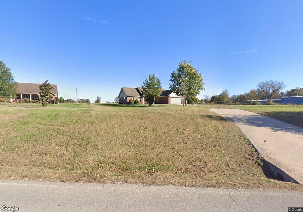 1142 S Barrington Rd, Tontitown, AR 72762 - photo 1