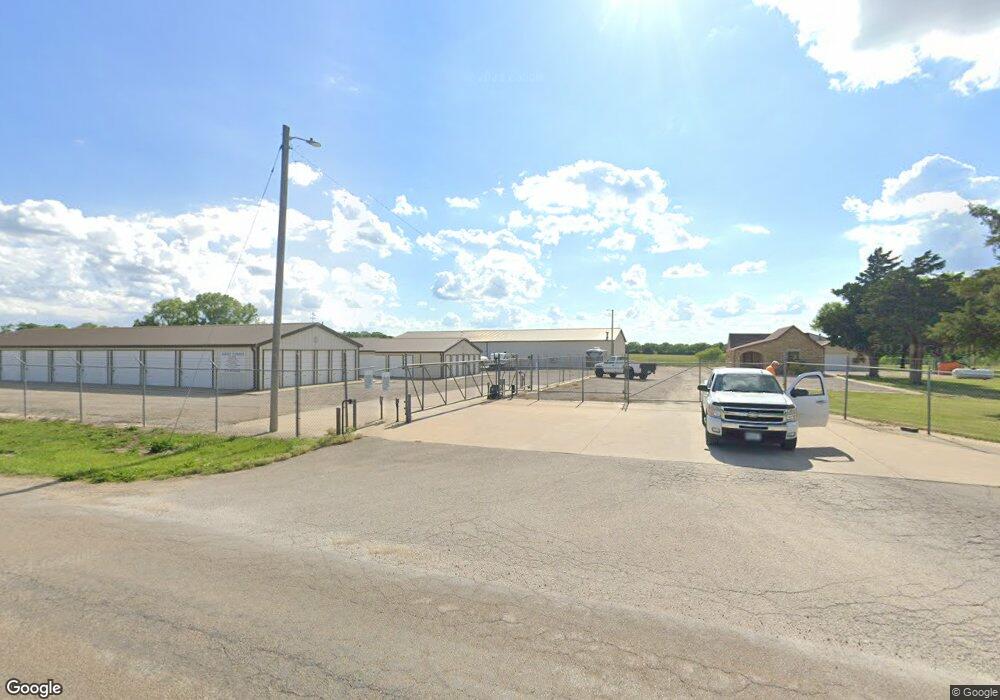 4739 SE Adams St, Topeka, KS 66609 - photo 1