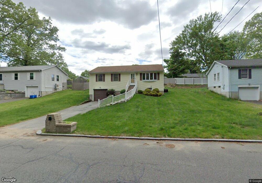 60 Walsh St, Springfield, MA 01109 - photo 1