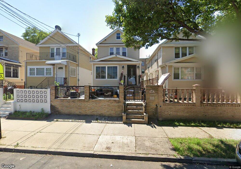 617 Leland Ave, Bronx, NY 10473 - photo 1